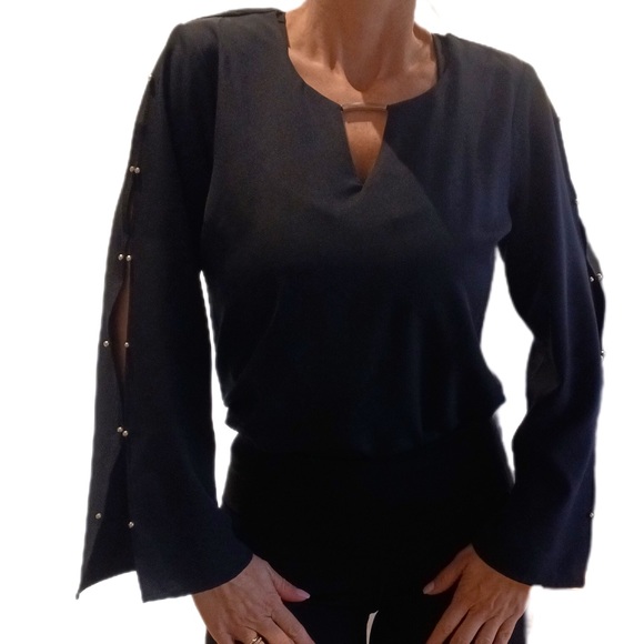 Lilly Morgan Blouse - Picture 1 of 10